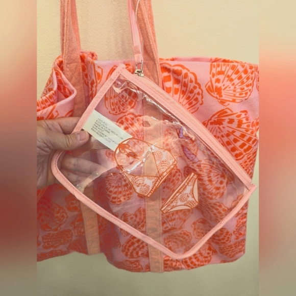 NWT Love At First Sight Pink With Orange Seashell Terry Cloth Beach Tote Bag - Picture 3 of 3